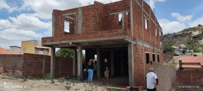 CASA /REPASSE /MONTE DAS GAMELEIRAS