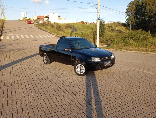 Ford Courier 1.6 L/ 1.6 Flex 2010