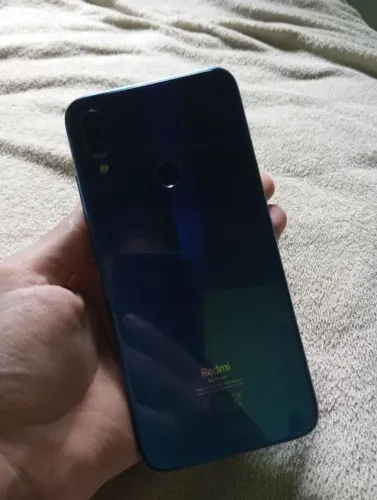Vendo Xiaomi Redmi Note 7 na cor azul.