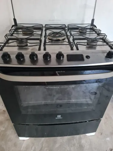 Fogão Electrolux. Faço entrega 