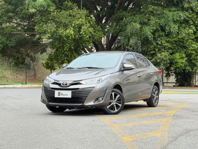 Toyota Yaris XL Sedan 1.5 Flex 16V 4P Aut. 2020