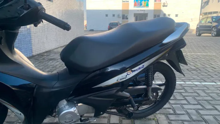 Avelloz 50cc