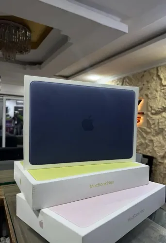 MacBook neo tela 13 8gb/51gb