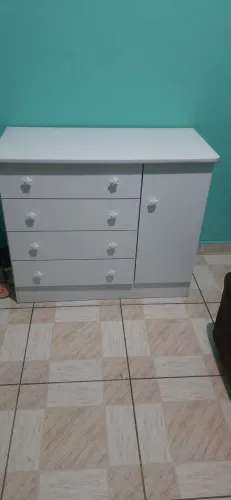 Vende-se peteadeira de criança
