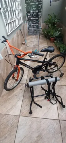 Bicicleta infantil Nathor Apollo Aro 20 + suporte para carro.