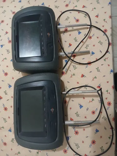 Dois Encostos com tela escravo