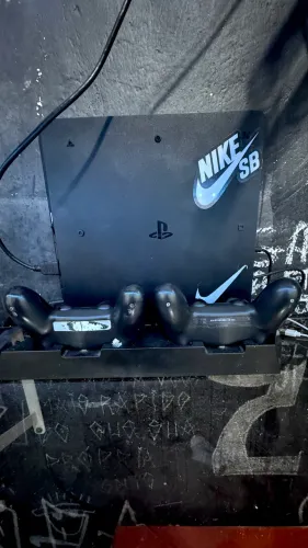 ps4 slim 500 GB