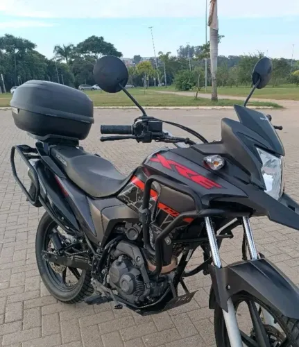 vendo uma XRE 190 adventure 