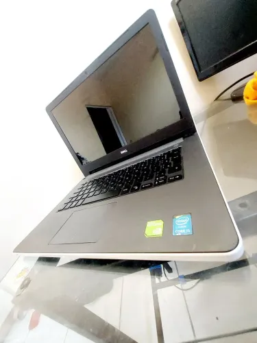 Notebook Dell i5 ? 8GB RAM + SSD 256GB + HD 1TB