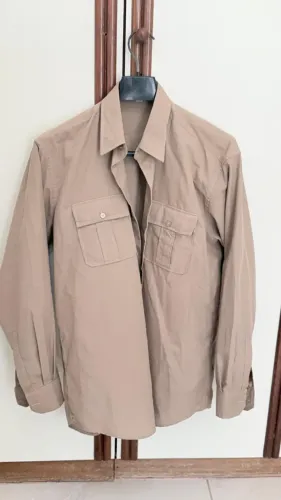 Camisa manda longa bege exército