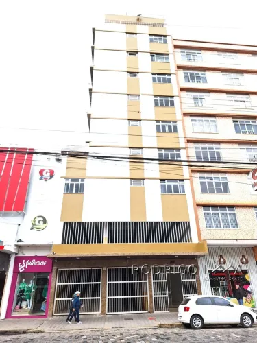 Lindo apartamento para venda no centro de São Lourenço - MG.