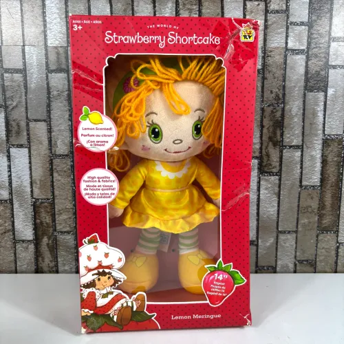 Boneca de Pano Moranguinho Strawberry Shortcake ?Merengue de Limão? - TLS Toys