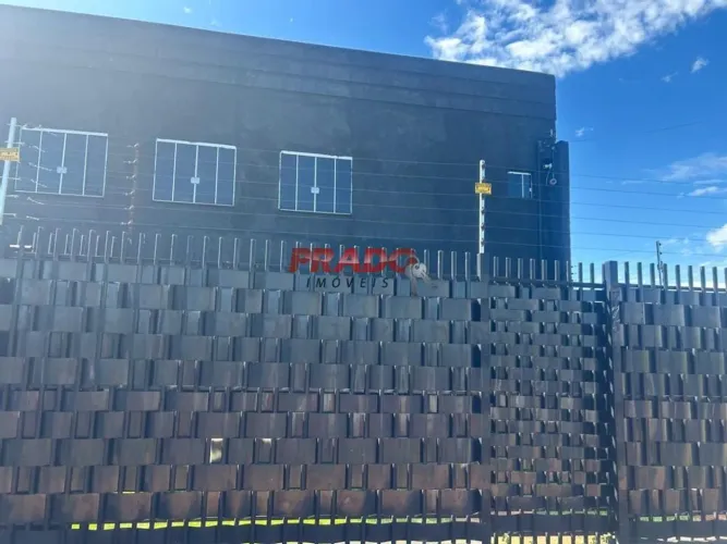 Barracão à venda em Maringá, Loteamento Sumaré, com 600 m²