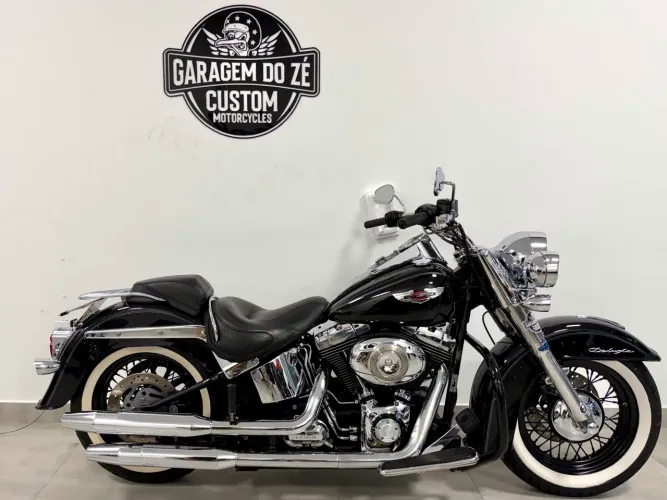 Harley Davidson Deluxe FLSTN - 2008