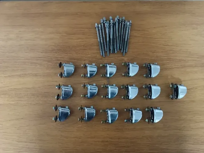 16 Canoas com Parafusos para Bumbo Tama Rhythm Mate
