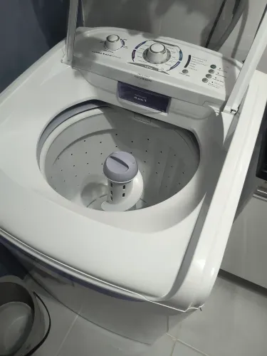 Máquina de lavar/centrífuga 13 kg Electrolux 