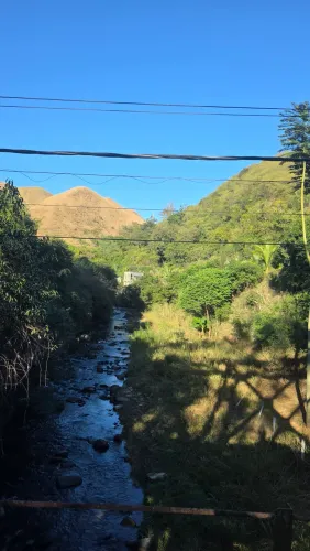 Terreno com cachoeira