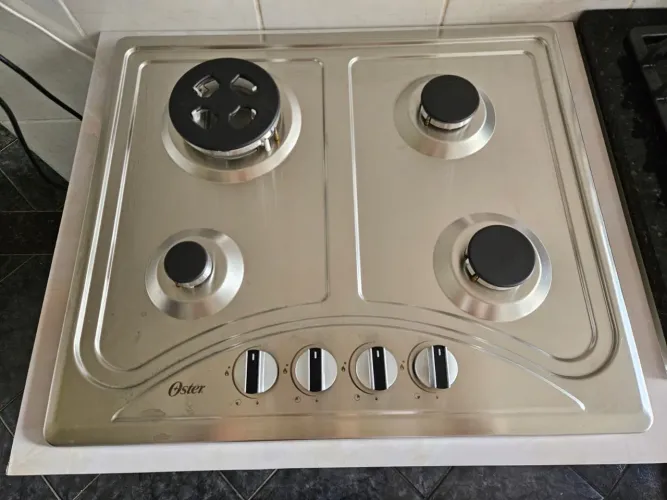 Cooktop Oster 4 bocas + Móvel