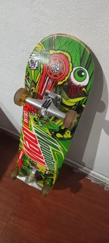 Skate Completo Drop Dead x Mountain Dew (Collab Especial)