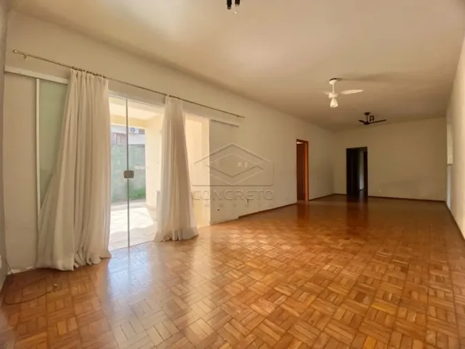 Casa Residência em Jaú