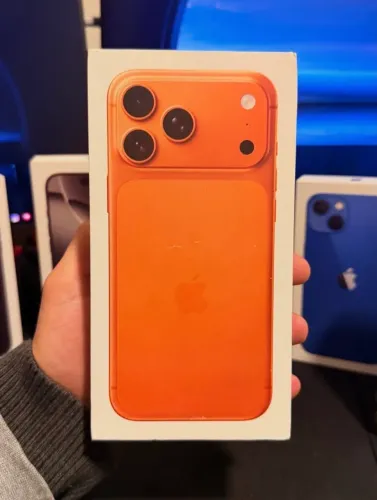 iPhone 17 Pro Max Laranja Lacrado - 256GB