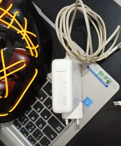 Carregador Apple MagSafe Power 60W MacBook