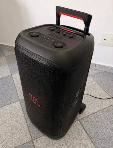 Caixa de Som JBL 320