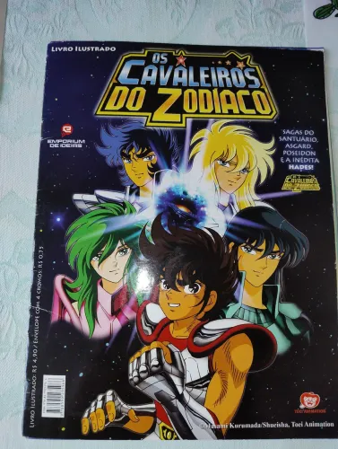 Álbun de Figurinhas Completo Os Cavaleiros do Zodíaco ano 2010.