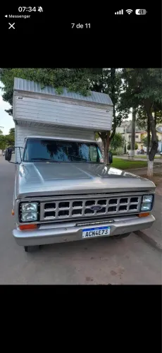 Caminhão F2000