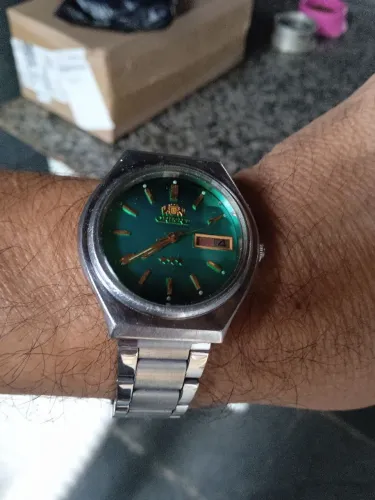 Vendo este relógio oriente automático