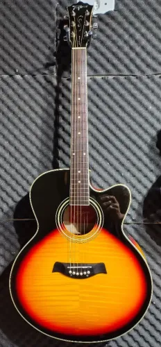 Tagima california Jumbo Maple! Lindo