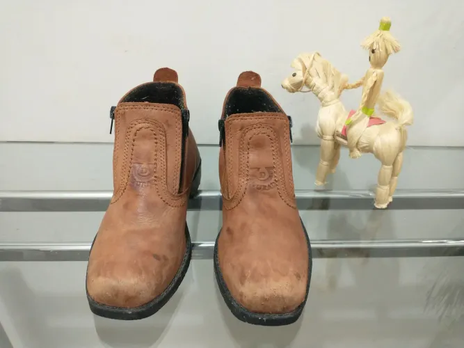 Bota masculina couro N. 35