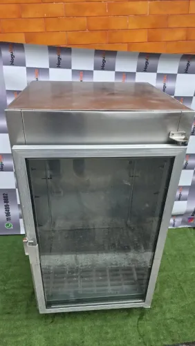 Vitrine quente