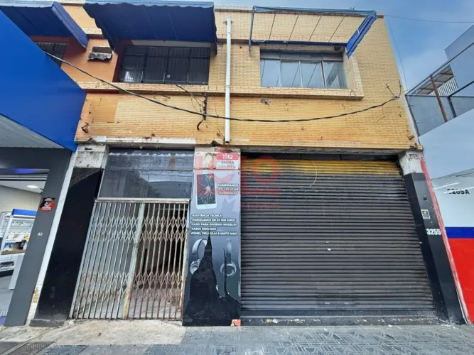 Sala comercial para locação na Avenida Brasil, com localização estratégica e espaços de ap