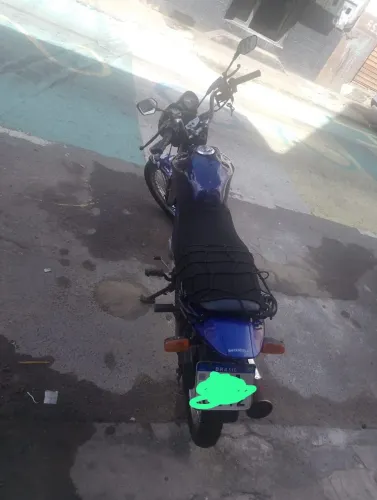 Moto conservada e todo em dia ..