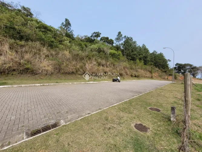 Terreno no loteamento Mirante das Baías.
