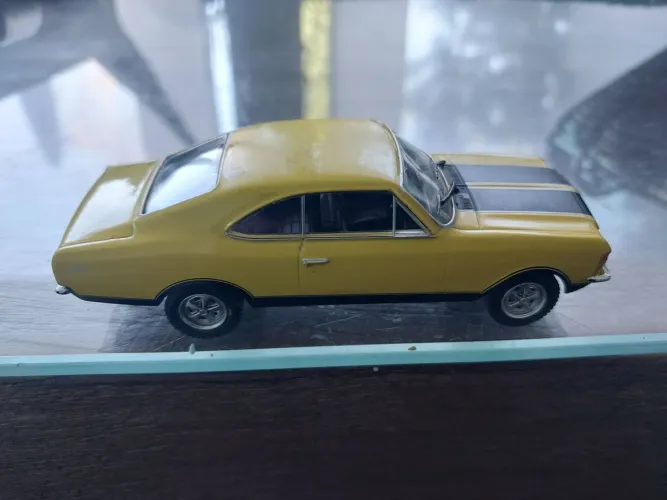 MINIATURA OPALA (CARROS INESQUECÍVEIS DO BRASIL)