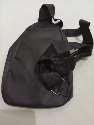 Bolsa lateral pequena masculina