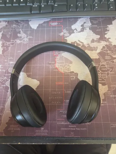 Apple Beats Solo 4 Original - Preto - Pouco Uso - Excelente Estado Vendo Apple Beats Solo