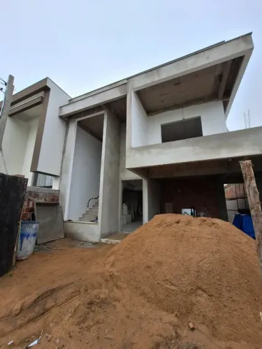 CASA EM CONSTRUÇÃO À VENDA I Cidade Jardim II.