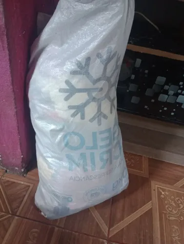 Roupas usadas para brechó