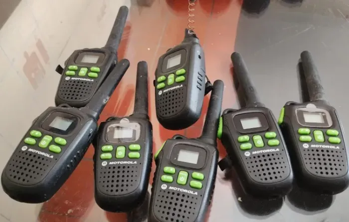 Rádio walkie-talkie bidirecional portátil Motorola MD200R