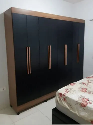 Guarda roupa 100% MDF - Castanho preto 