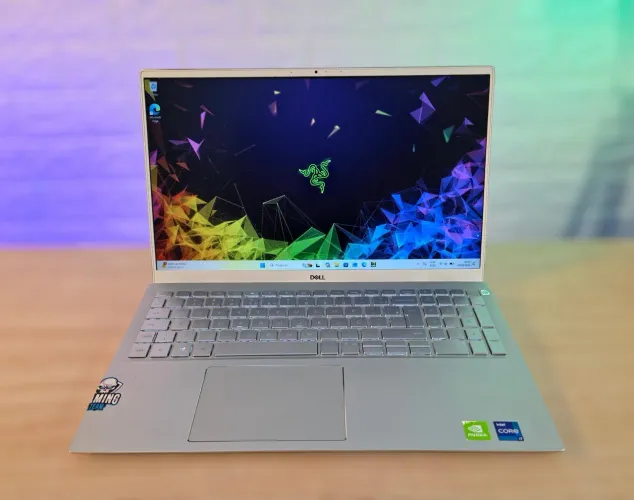 Notebook Dell | i7 1165G7 | Nvidia MX350 | 16GB RAM | SSD NVMe 256GB | Tela 15,6 FHD IPS