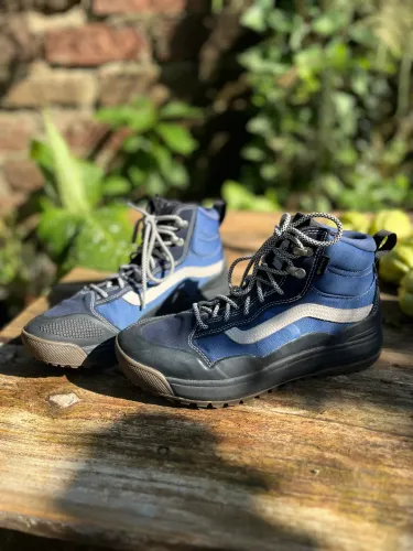 Vans Ultrarange EXO HI GORE-TEX WW MTE-2 Azul/Preto Tamanho 39/40 BR