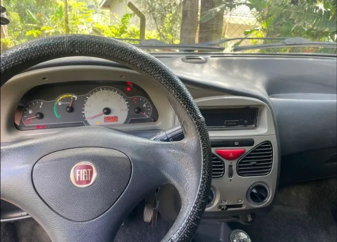 Fiat Palio 1.0 Celebr. Economy F.flex 8V 2P 2014