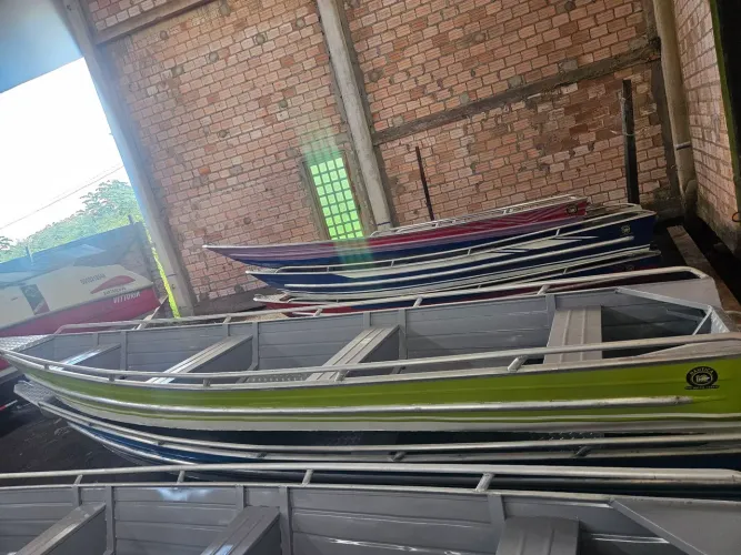 LANCHAS NOVAS A PRONTA ENTREGA - A PARTIR DE R$ 8.000 