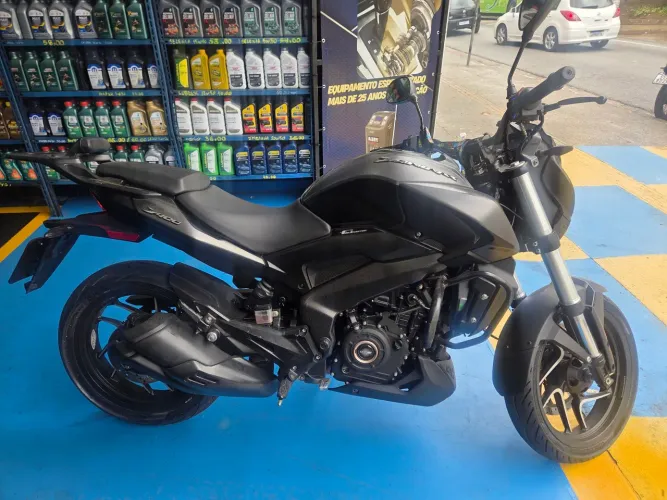 Moto ótimo estado km baixo