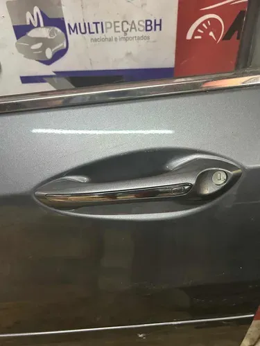 Maçaneta Externa D.e Chevrolet Tracker Premier 2020/2023 Cinza Metálico Dianteira