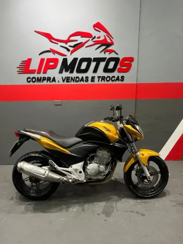 Honda CB 300 R 2011